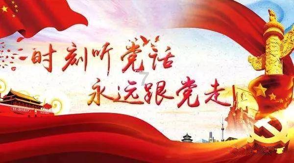 “小仙女宝宝”学走T台火了，自信满满的样子超有气场！