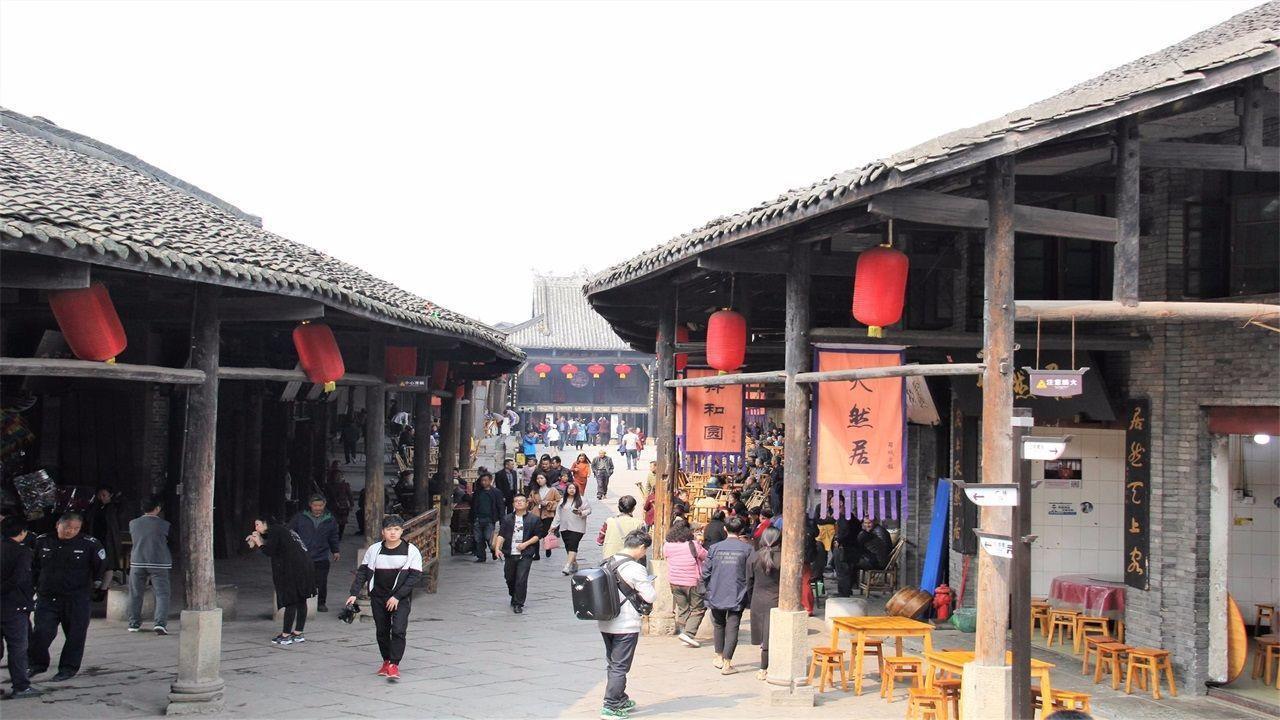 老旧废弃楼房逃脱3