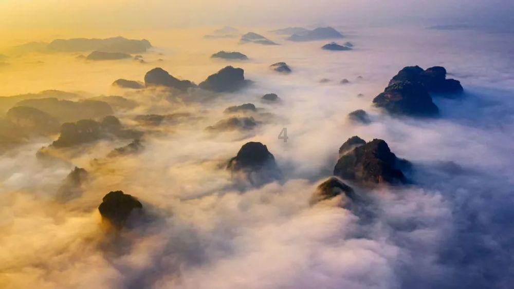 朋友不想上学了该怎么劝导？游戏画面